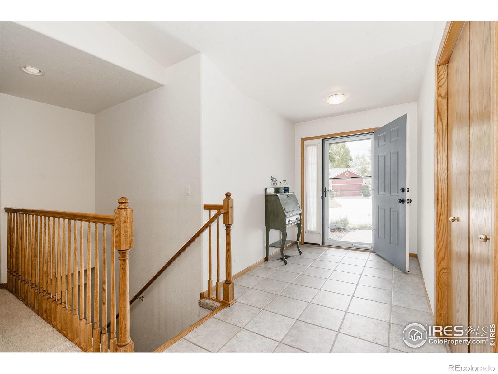 MLS Image #11 for 554  saturn drive,fort collins, Colorado