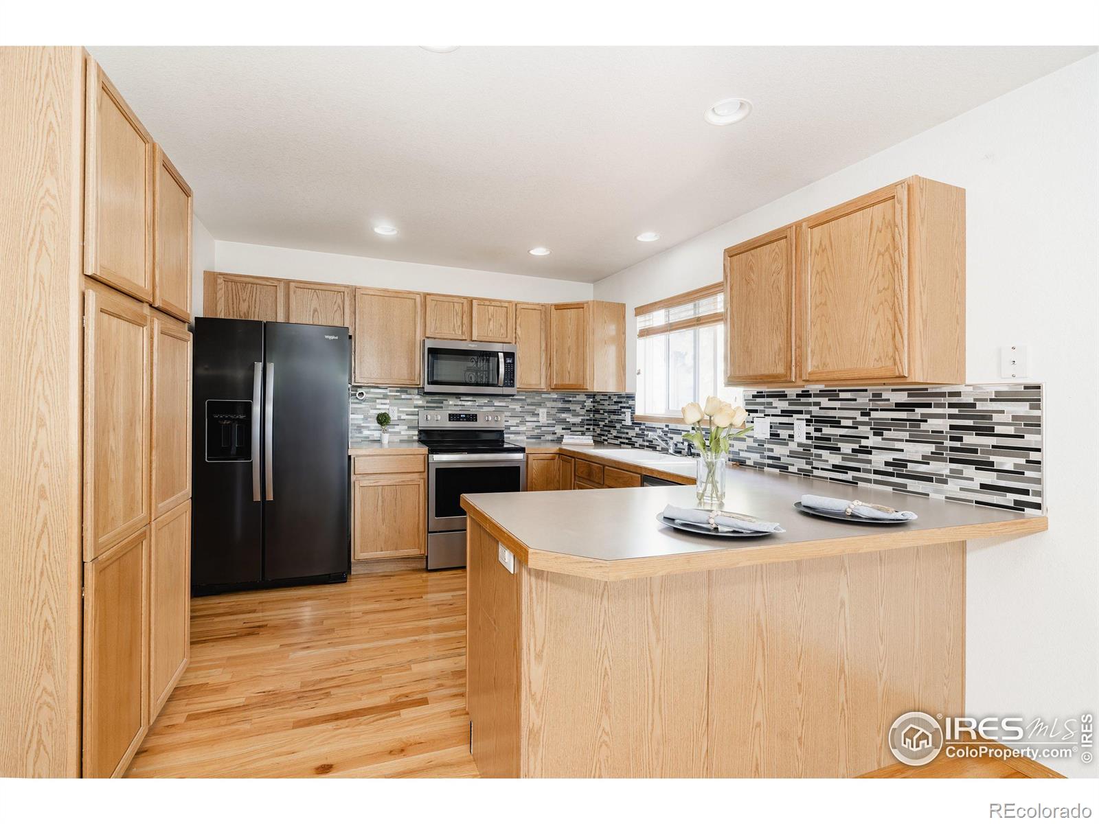 MLS Image #13 for 554  saturn drive,fort collins, Colorado