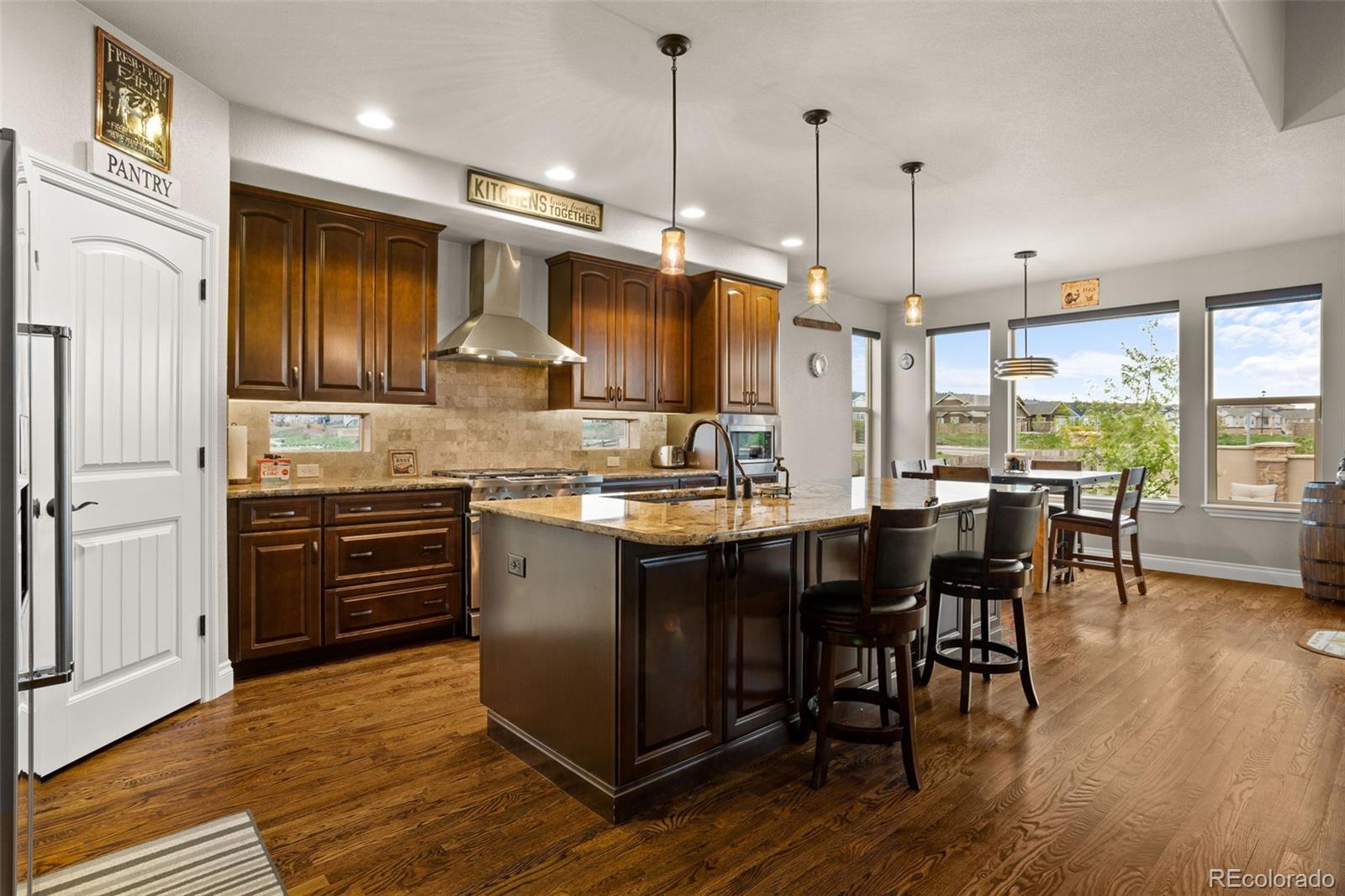 MLS Image #6 for 10161  coyote song terrace,colorado springs, Colorado