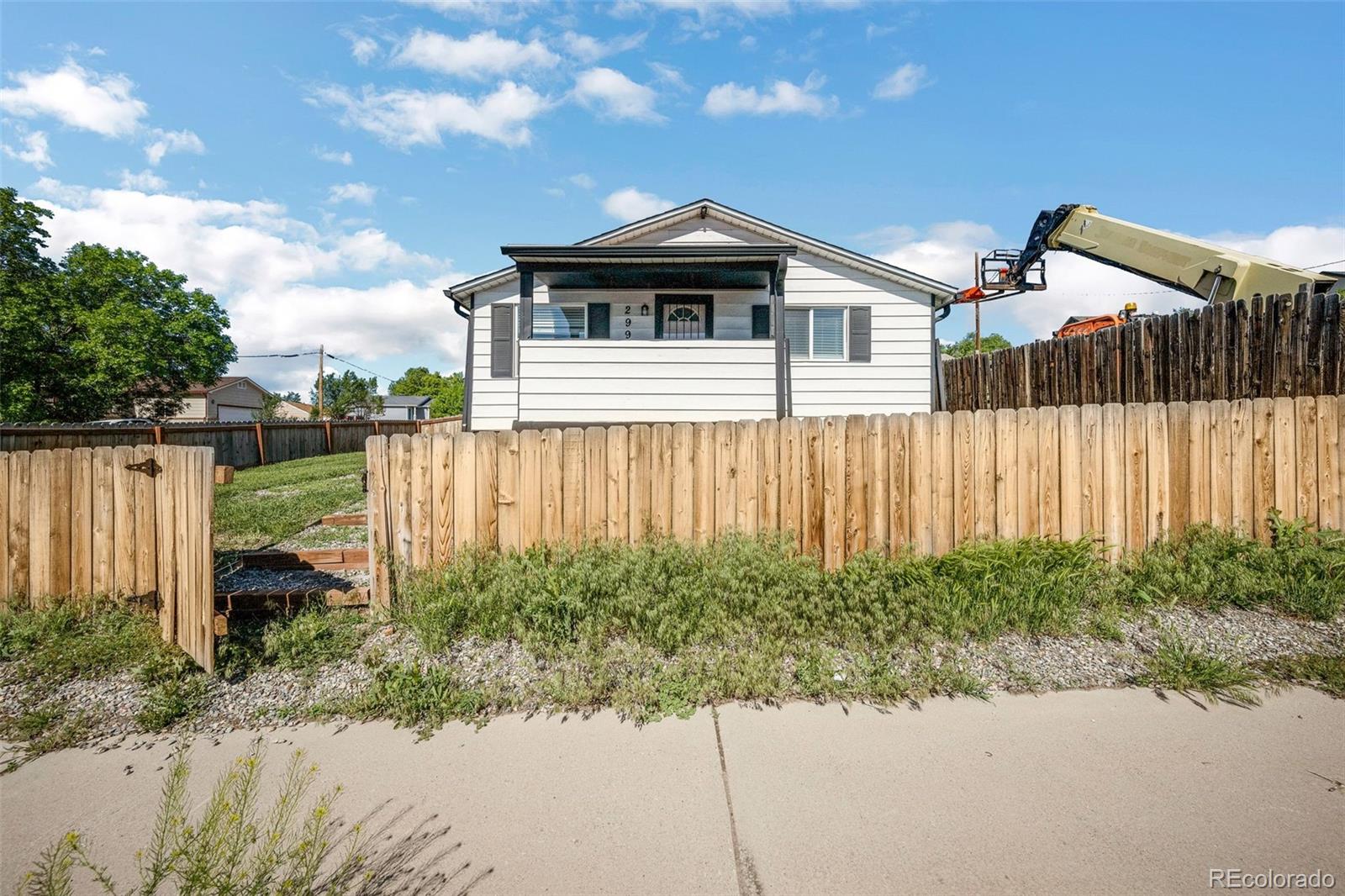 MLS Image #9 for 2995 s zuni street,denver, Colorado