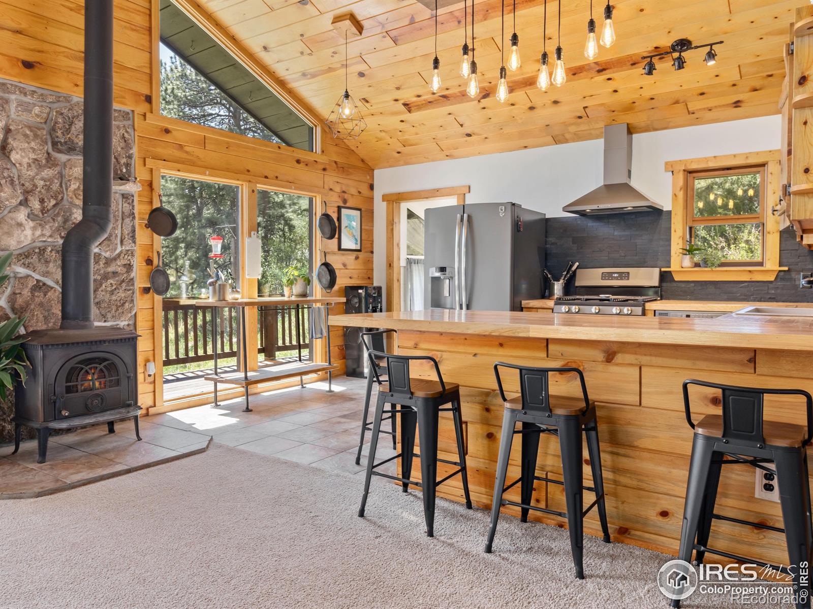 MLS Image #13 for 417  dunraven glade road,glen haven, Colorado