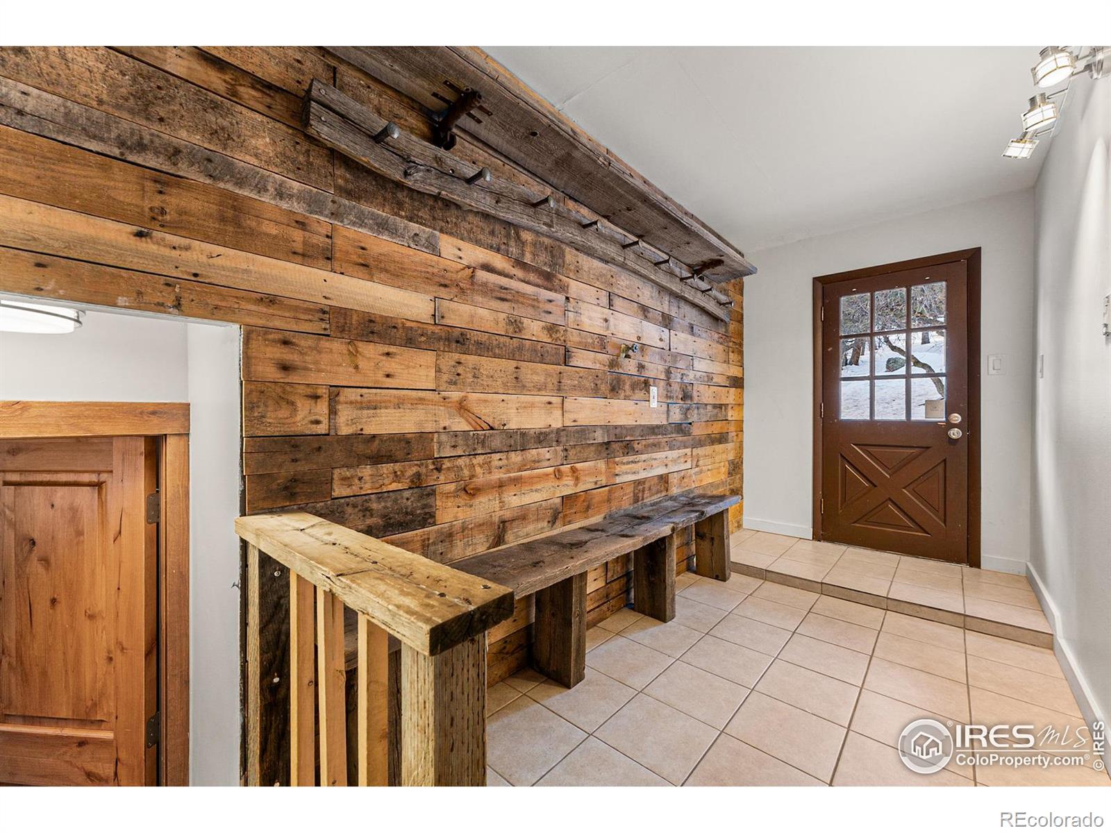 MLS Image #34 for 22374  park lane,morrison, Colorado