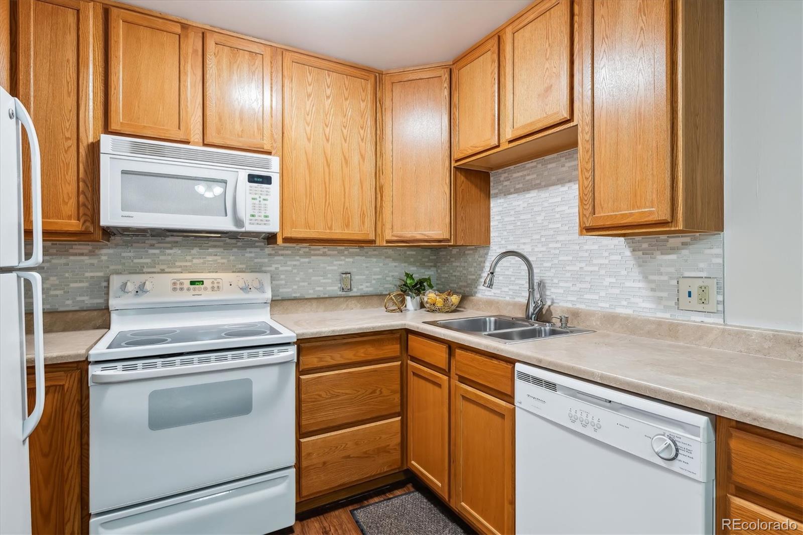 Report Image for 9385 E Center Avenue,Denver, Colorado