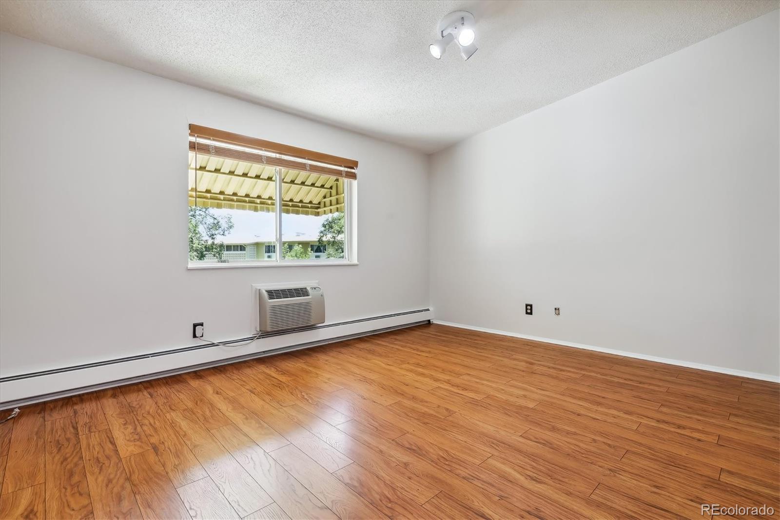 MLS Image #13 for 9385 e center avenue,denver, Colorado