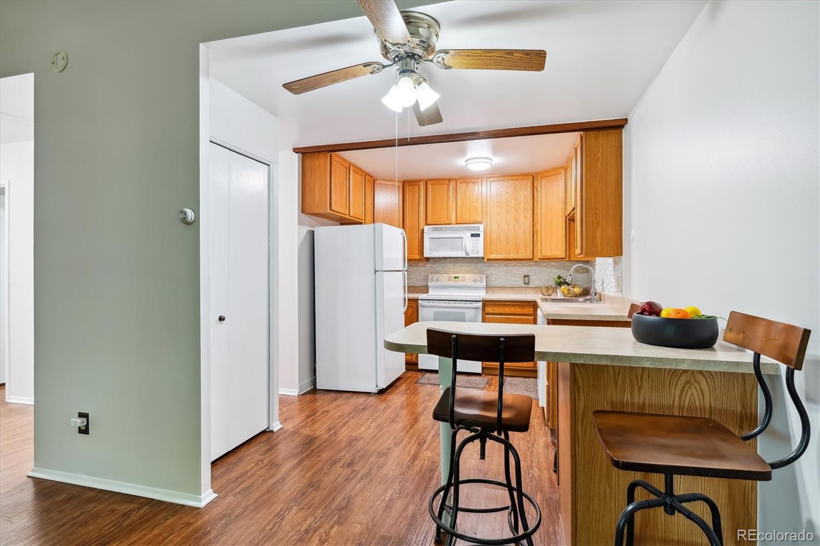 MLS Image #4 for 9385 e center avenue,denver, Colorado