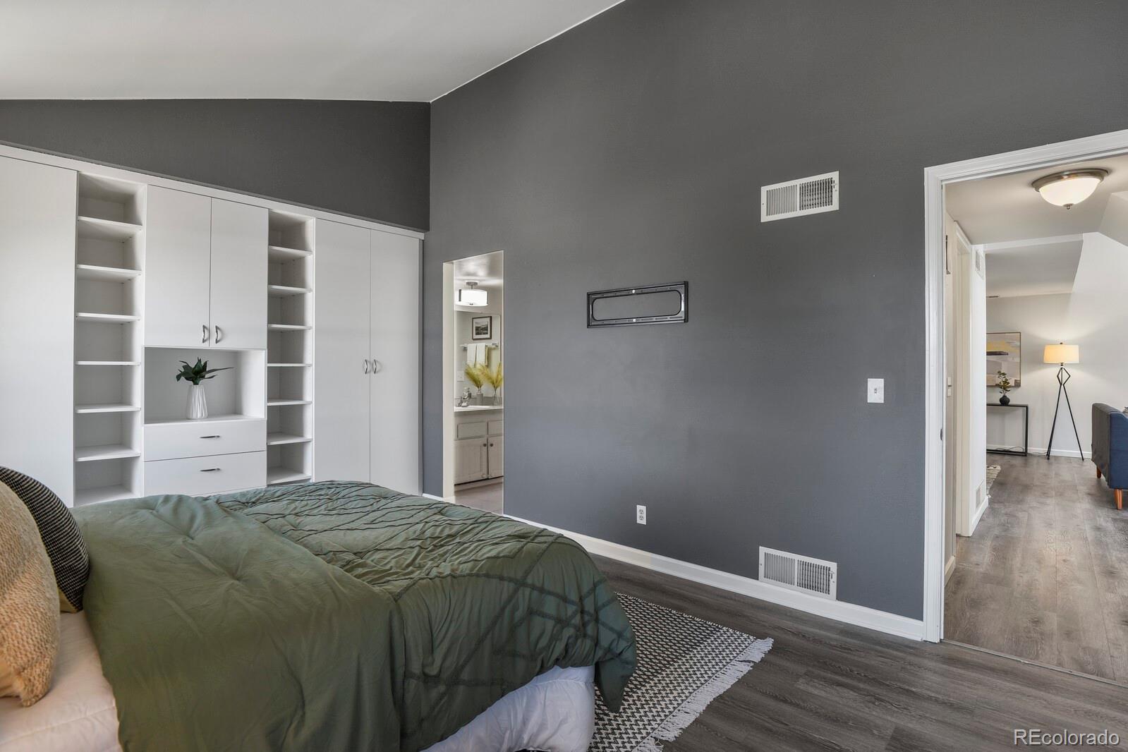 MLS Image #19 for 10349 e peakview avenue b,englewood, Colorado