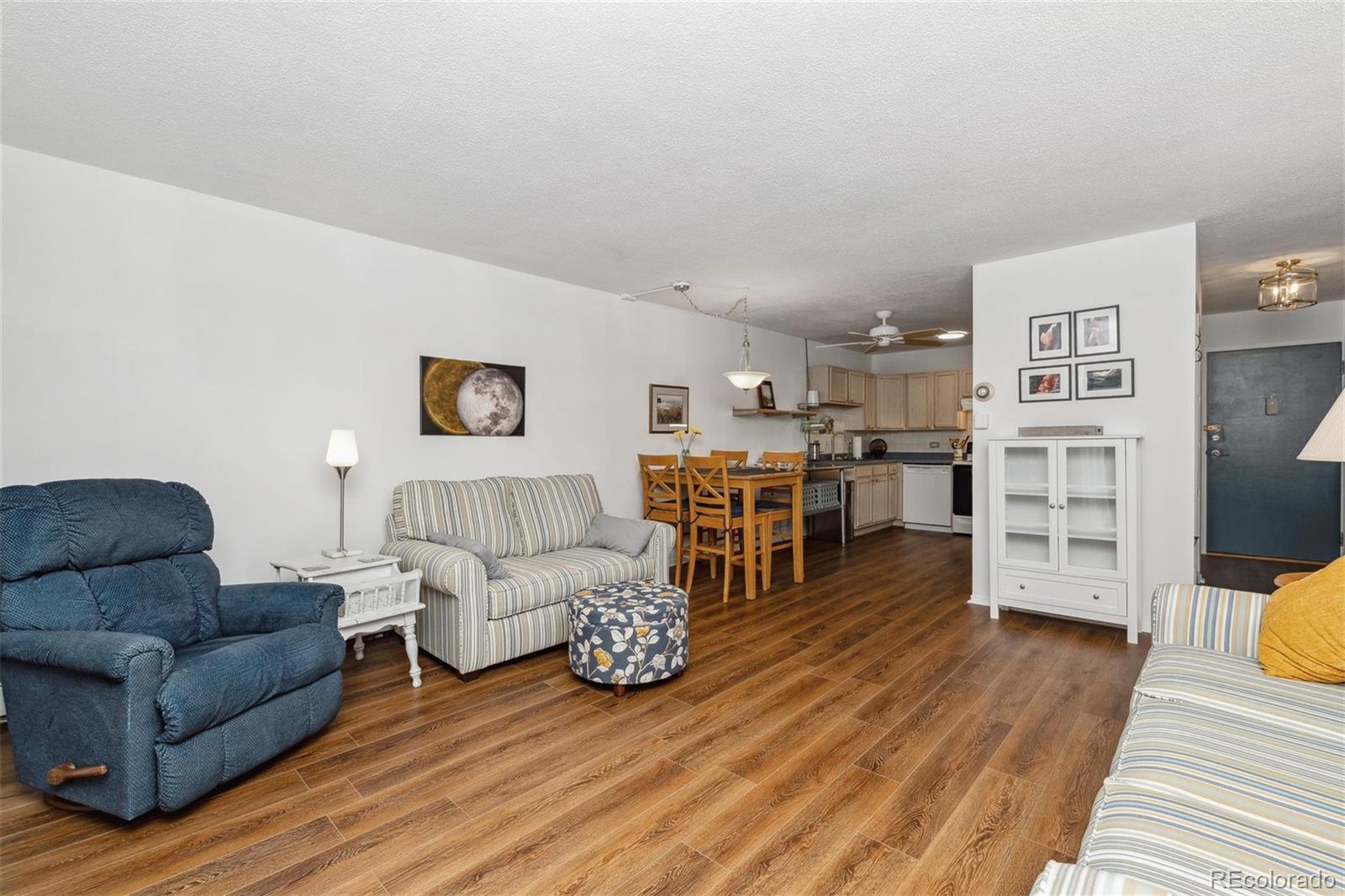 MLS Image #2 for 610 s alton way 2c,denver, Colorado