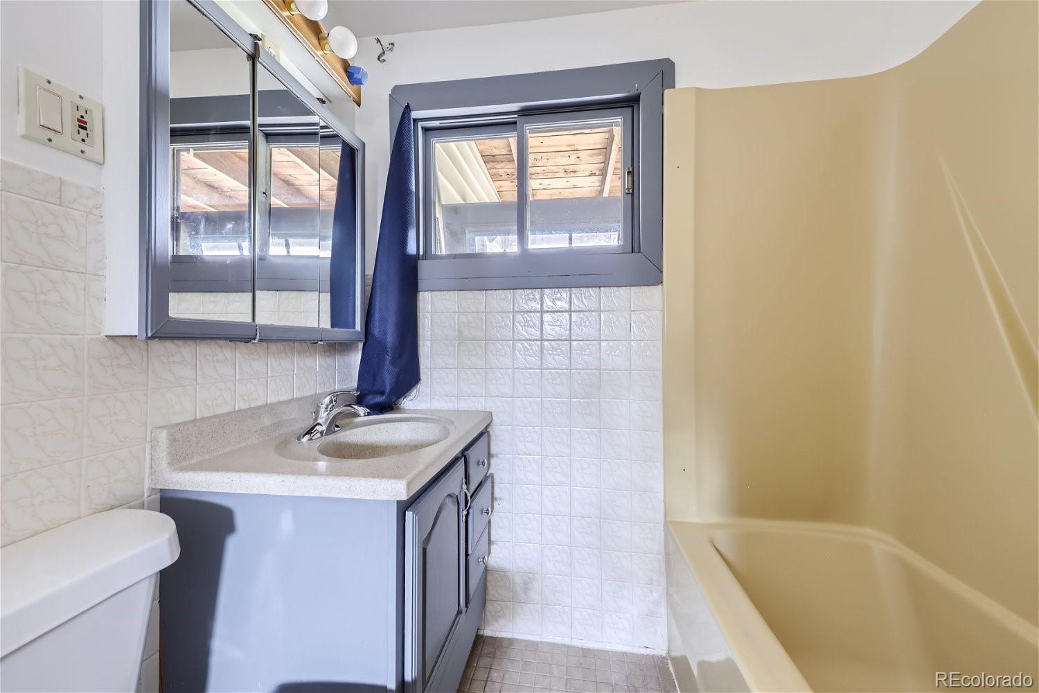 MLS Image #7 for 1341 w 68th avenue,denver, Colorado