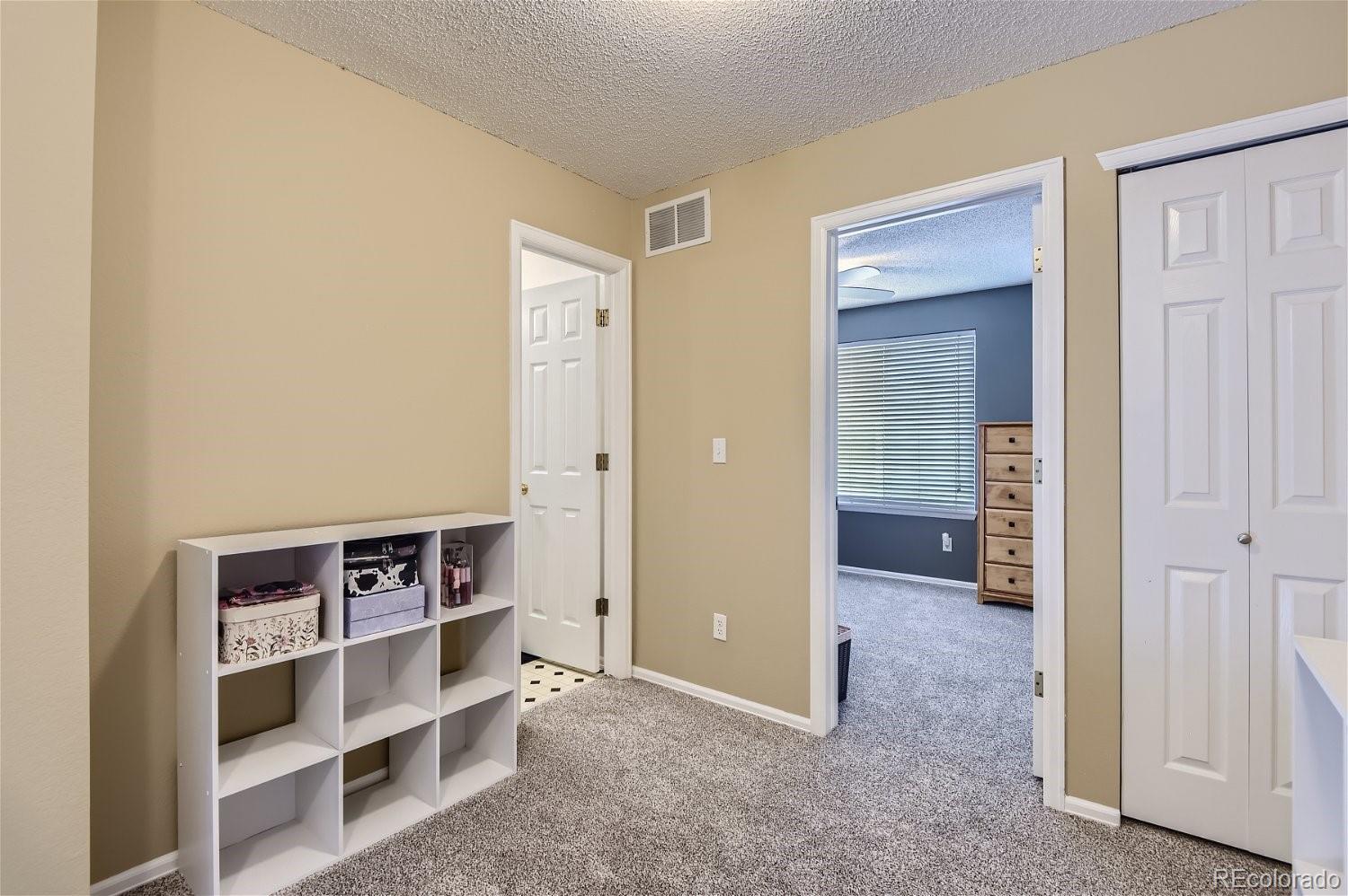 MLS Image #15 for 22052 e princeton circle,aurora, Colorado