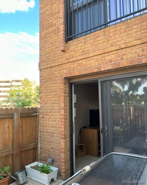 MLS Image #12 for 2807 s locust street,denver, Colorado