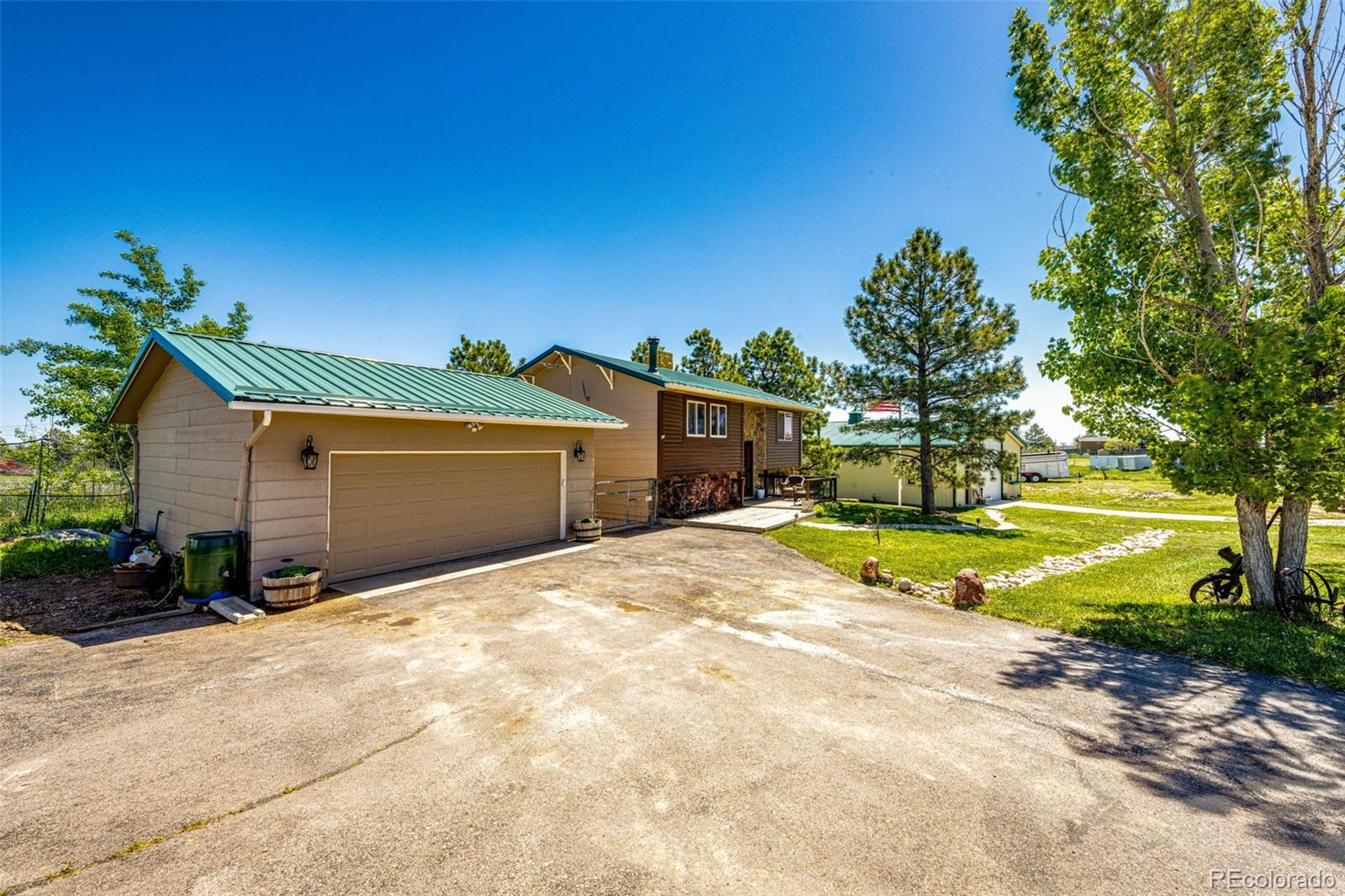 MLS Image #8 for 37653  lark drive,elizabeth, Colorado