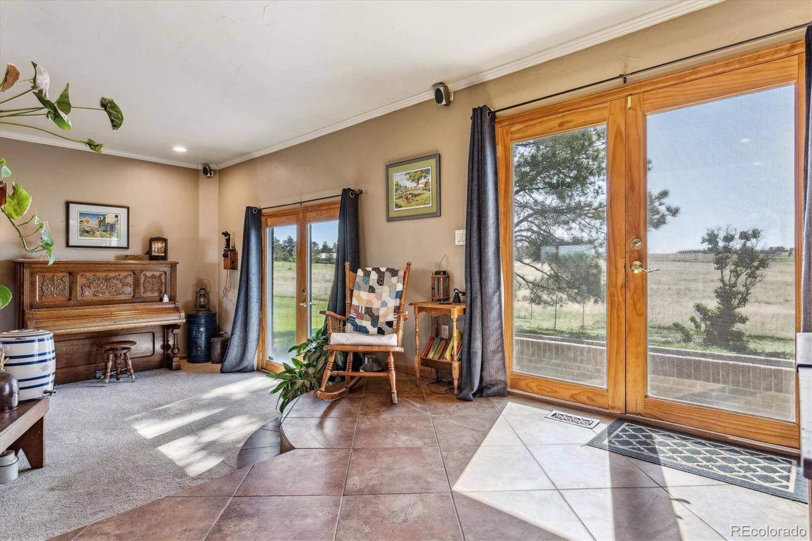 MLS Image #12 for 40121  county road 21 ,elizabeth, Colorado