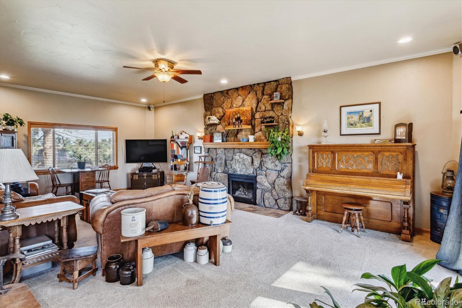 MLS Image #14 for 40121  county road 21 ,elizabeth, Colorado