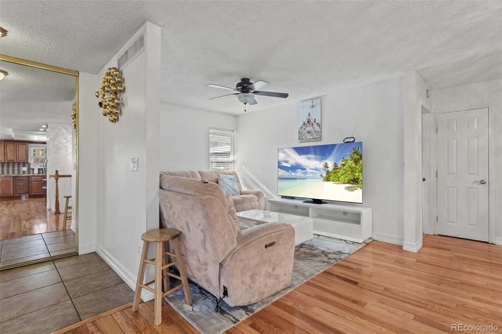 MLS Image #8 for 211 s newark circle,aurora, Colorado