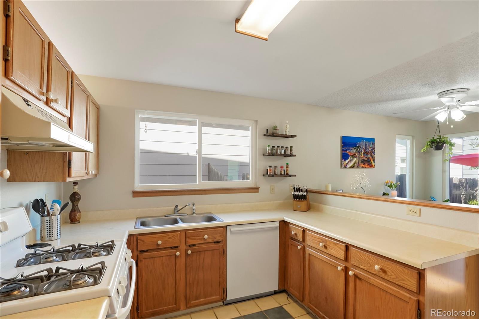 MLS Image #12 for 11585  chase way,westminster, Colorado