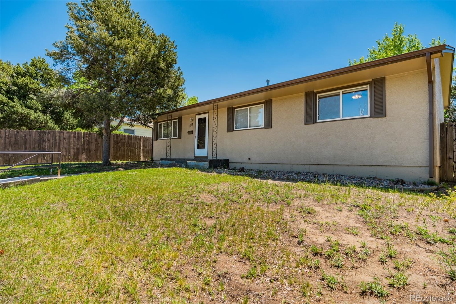 MLS Image #4 for 2913  palmer park boulevard,colorado springs, Colorado