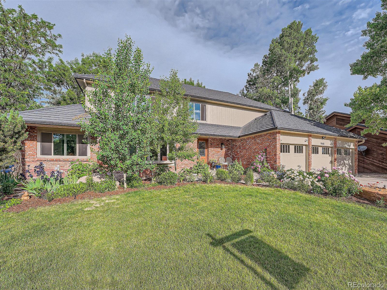 MLS Image #2 for 9502 e lake circle,greenwood village, Colorado