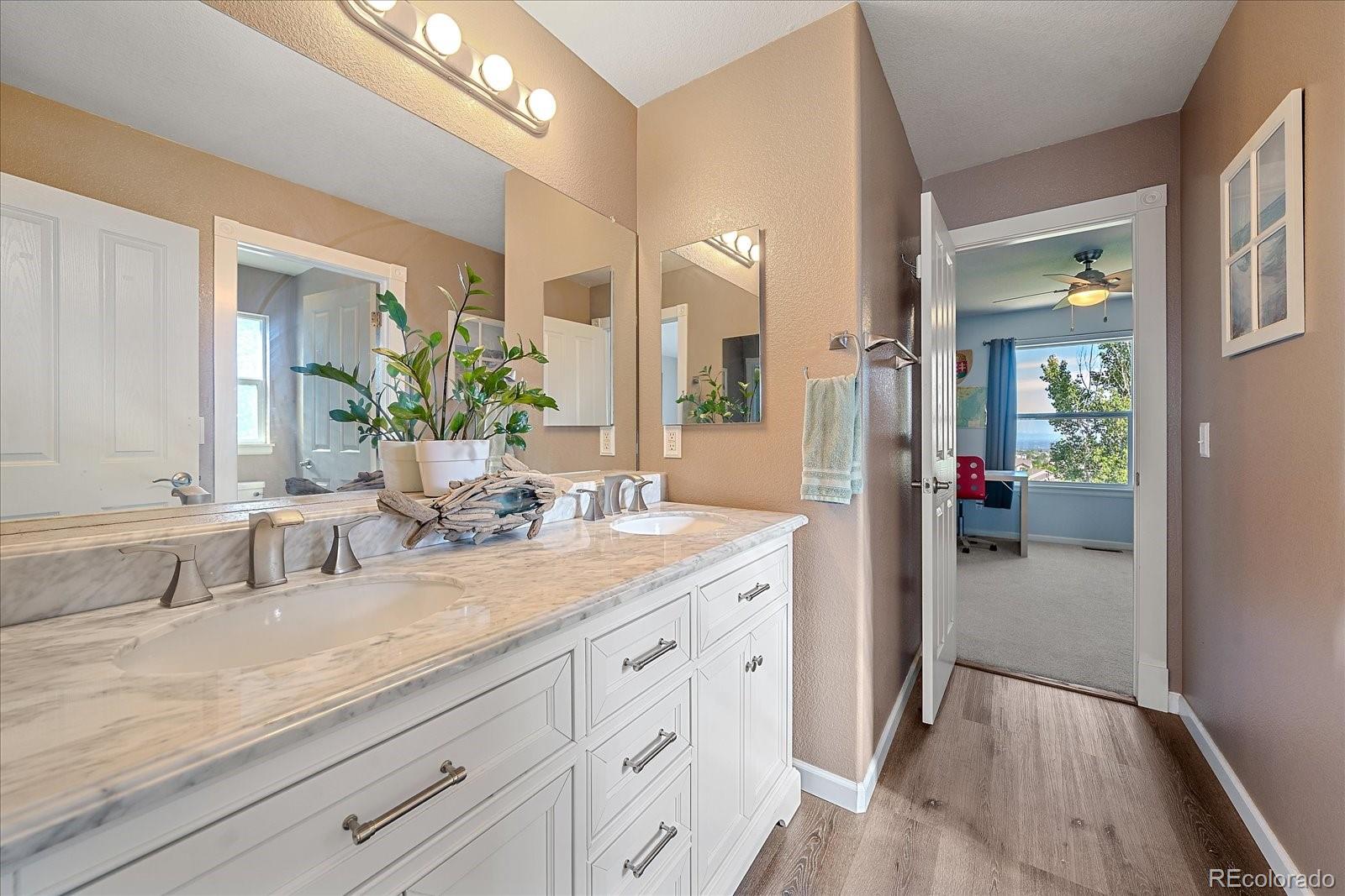 MLS Image #25 for 2917  newbury court,highlands ranch, Colorado