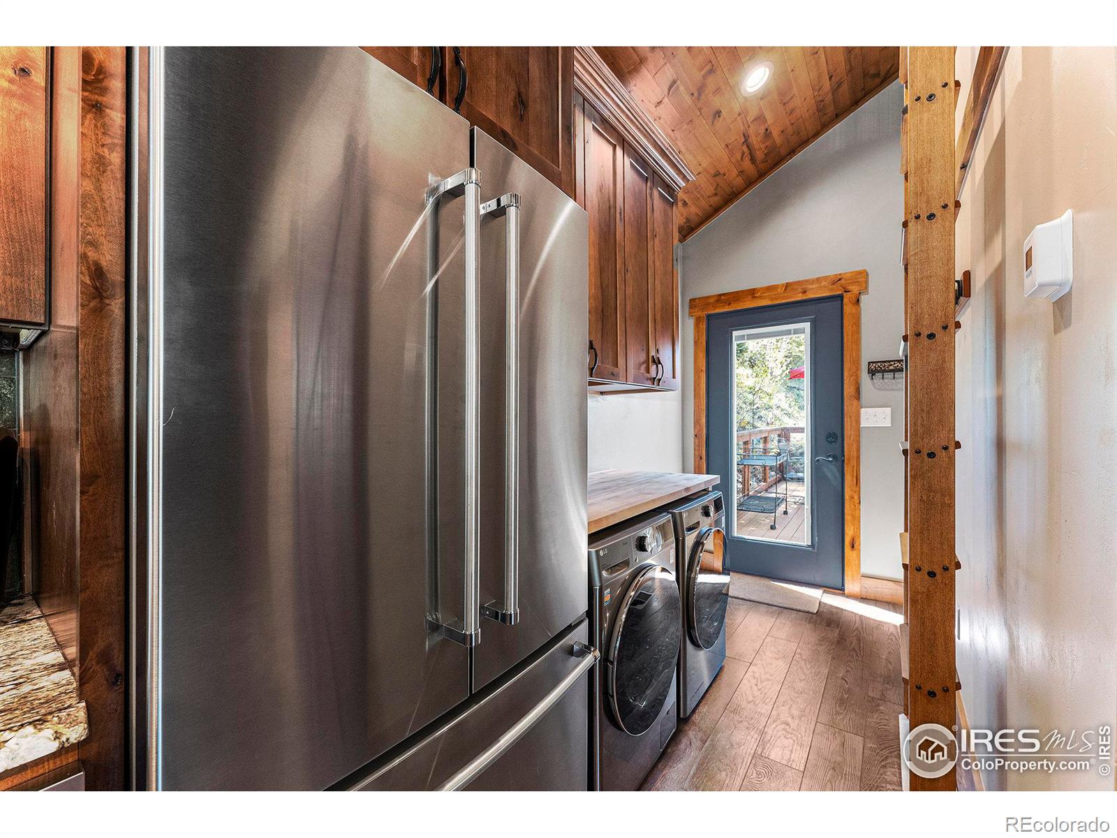 MLS Image #11 for 1298 n fork road,glen haven, Colorado