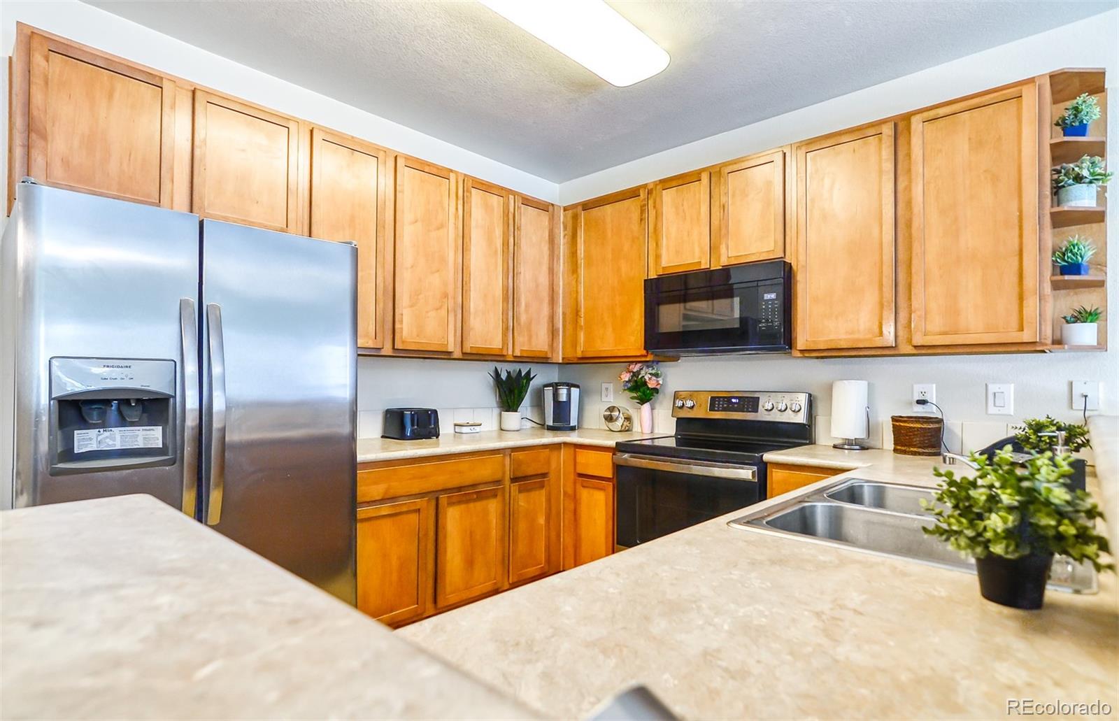 MLS Image #4 for 23400 e 5th drive,aurora, Colorado