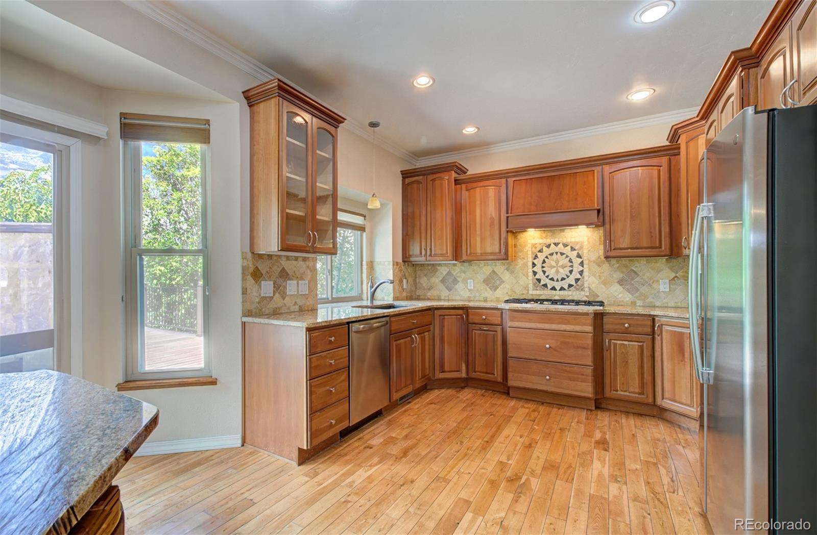 MLS Image #11 for 740  robinglen court,colorado springs, Colorado