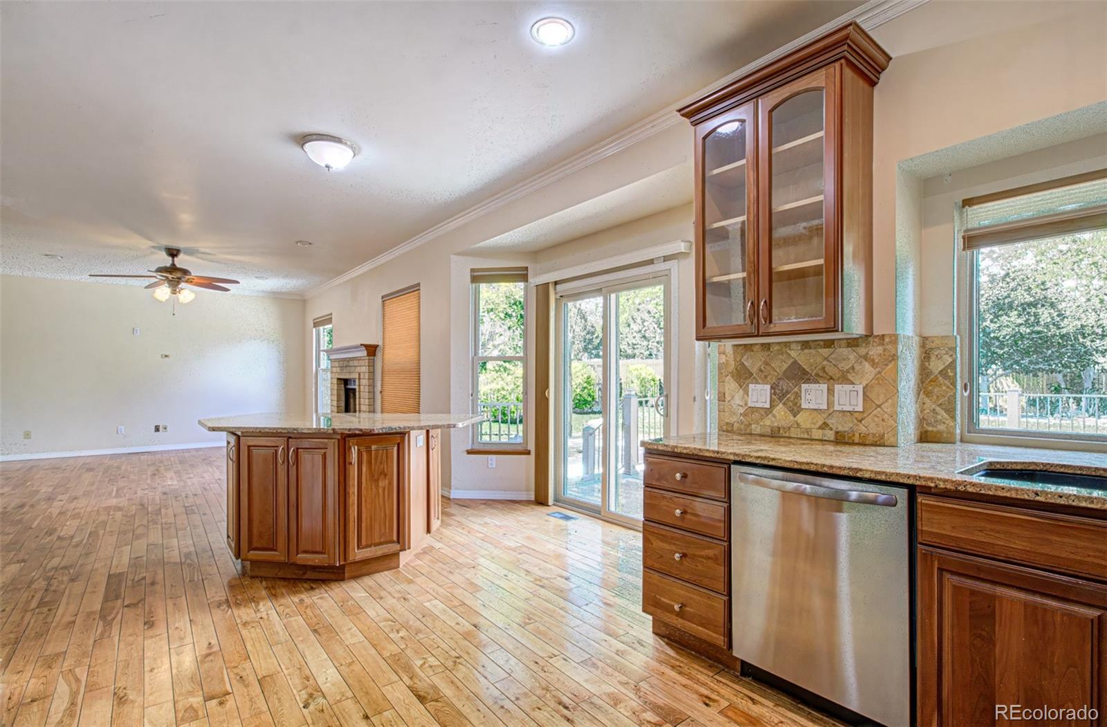 MLS Image #9 for 740  robinglen court,colorado springs, Colorado