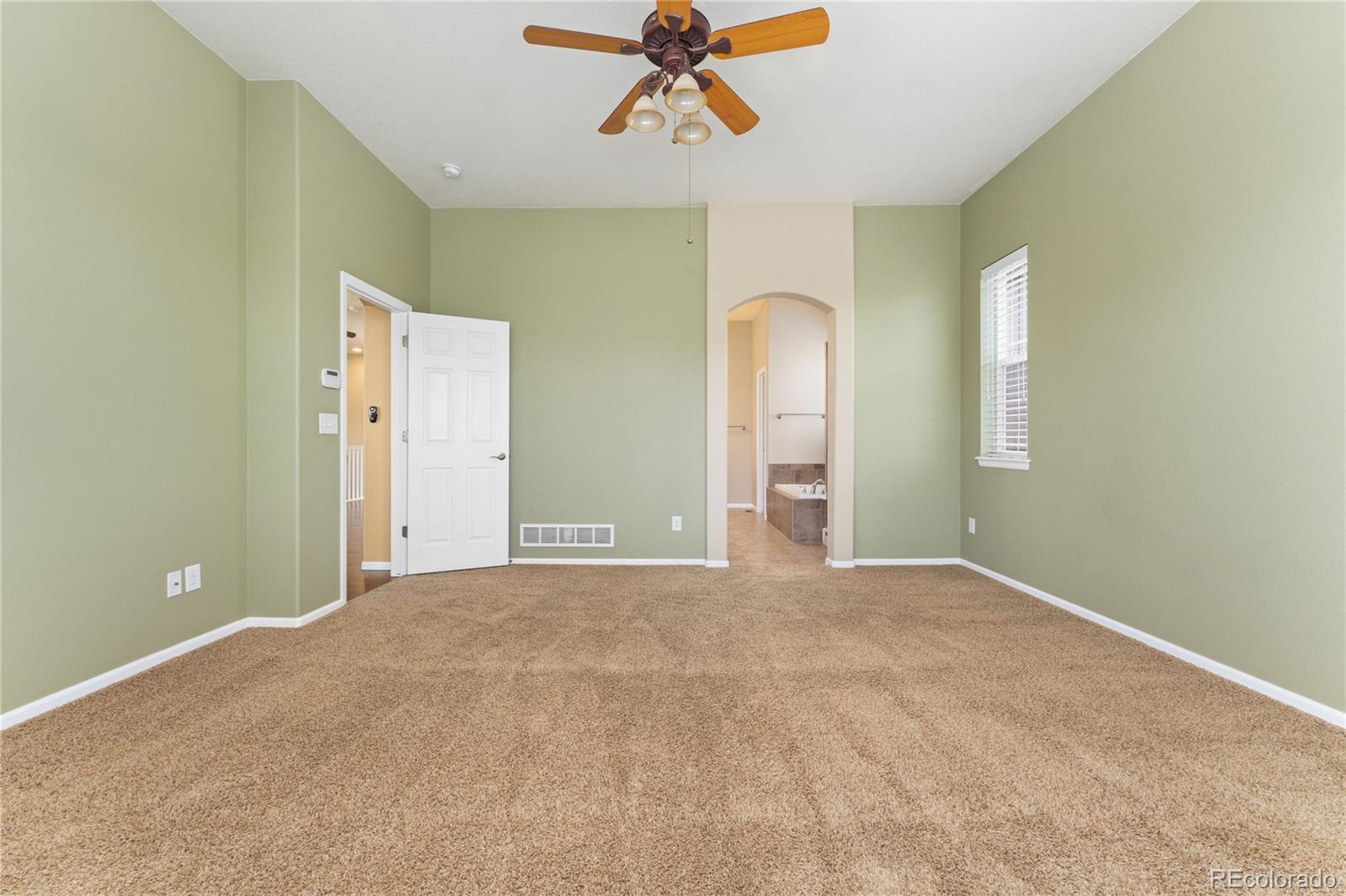 MLS Image #23 for 24107 e 3rd place,aurora, Colorado