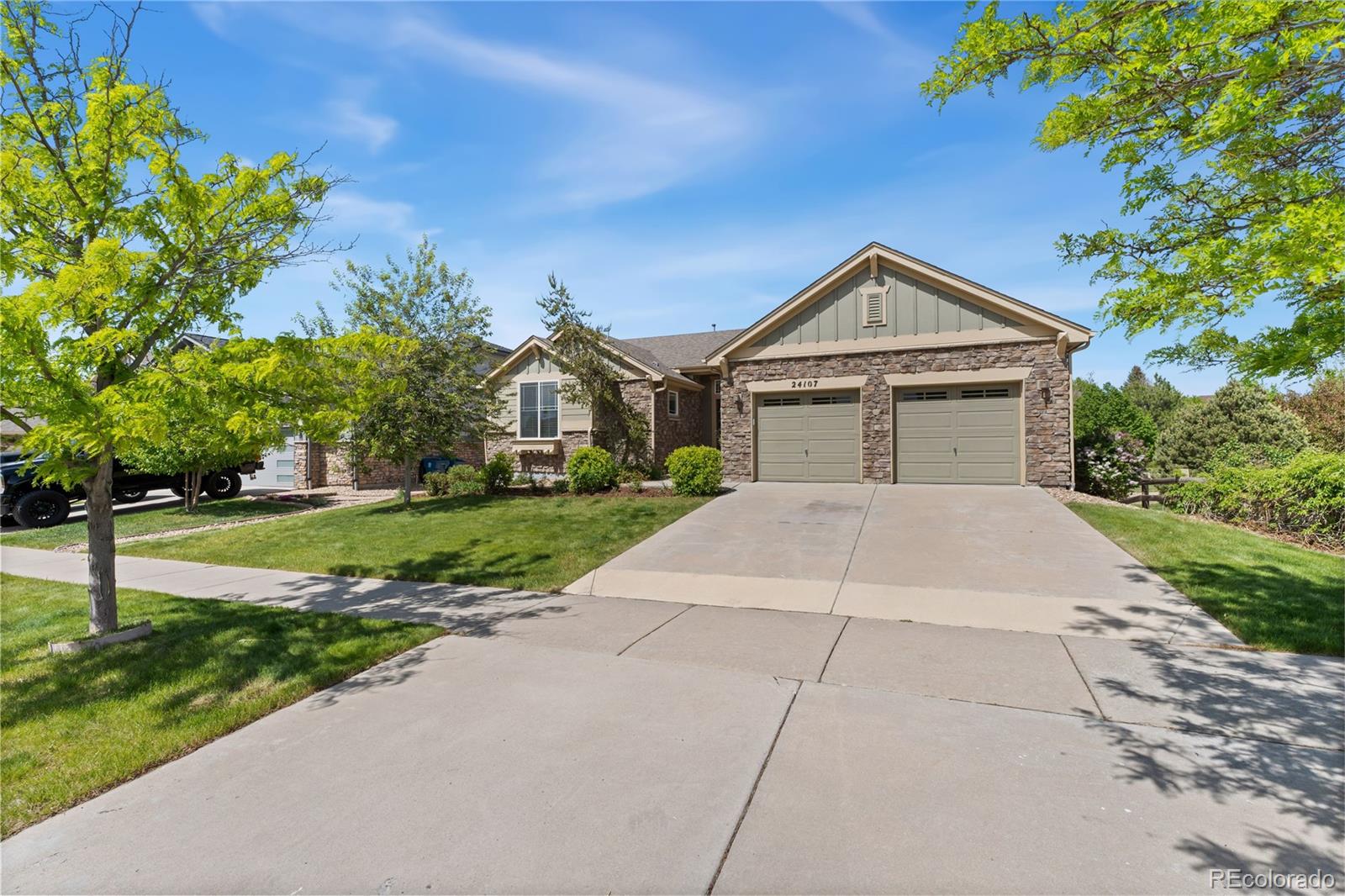 MLS Image #48 for 24107 e 3rd place,aurora, Colorado