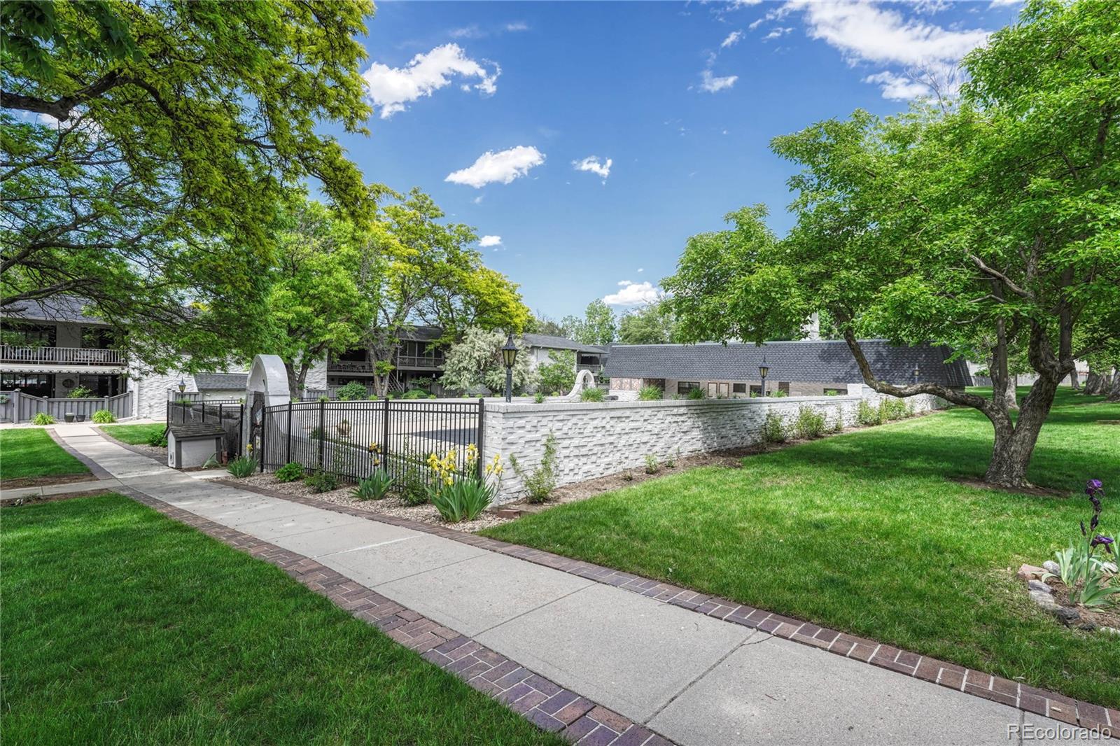 MLS Image #4 for 5741 e ithaca place,denver, Colorado