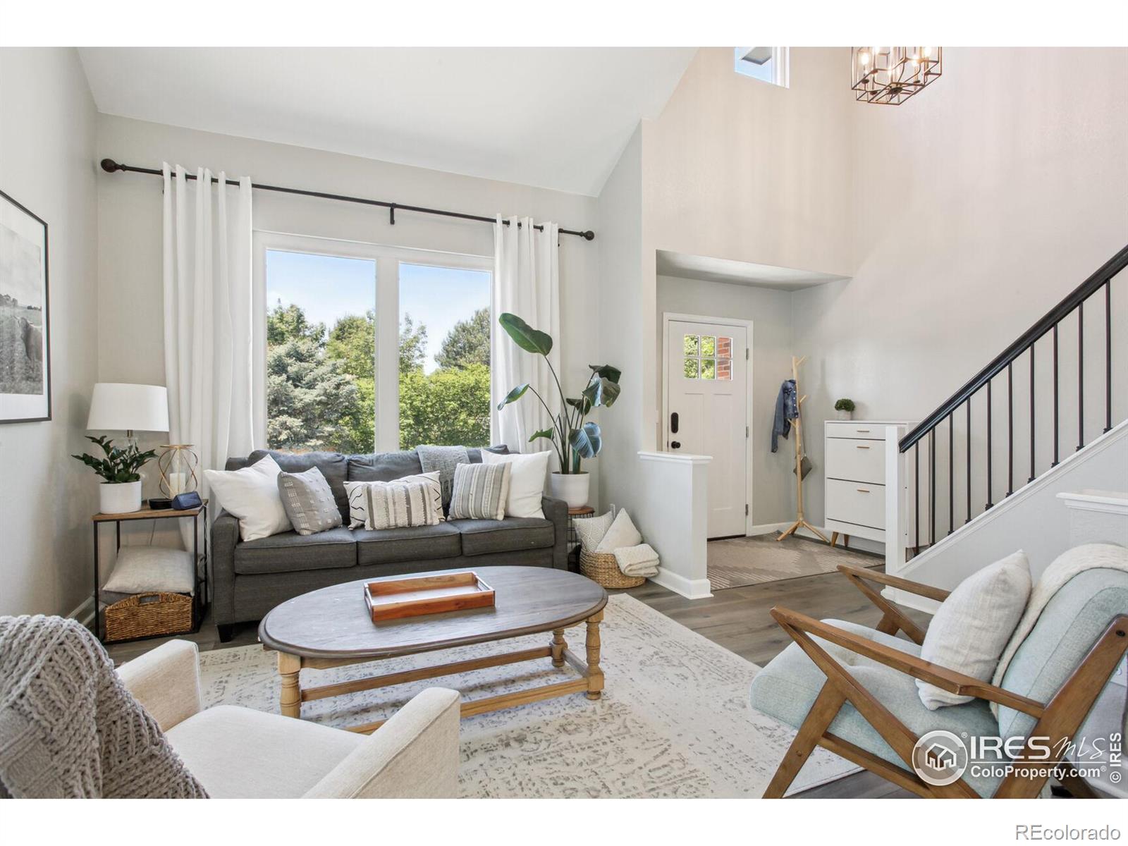 MLS Image #5 for 14123 w warren circle,lakewood, Colorado