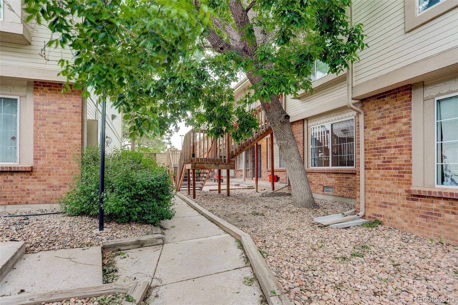 MLS Image #4 for 165 s sable boulevard,aurora, Colorado