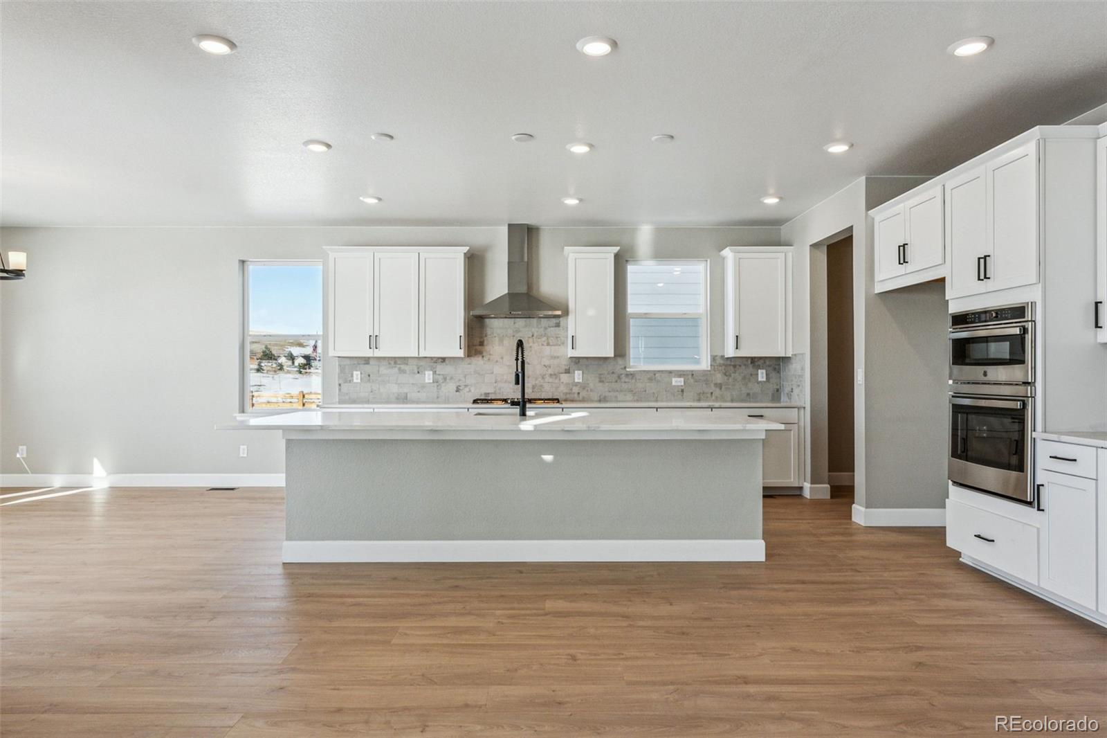 MLS Image #15 for 9349  russell circle,arvada, Colorado