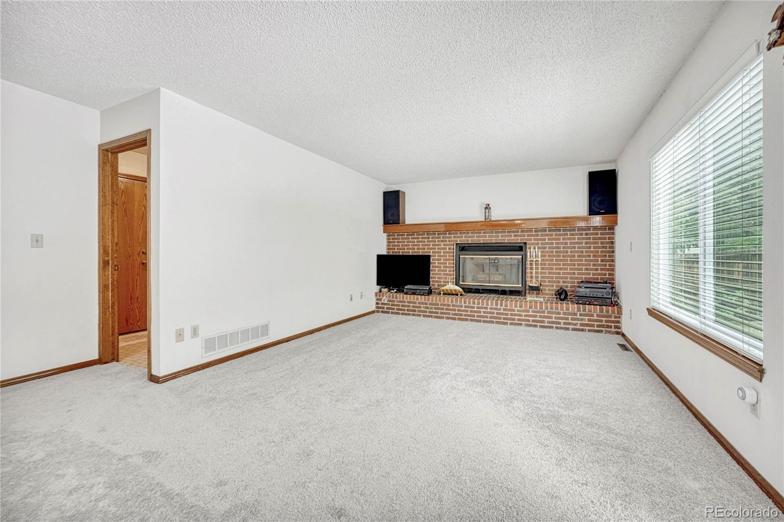 MLS Image #15 for 4926 s crystal street,aurora, Colorado