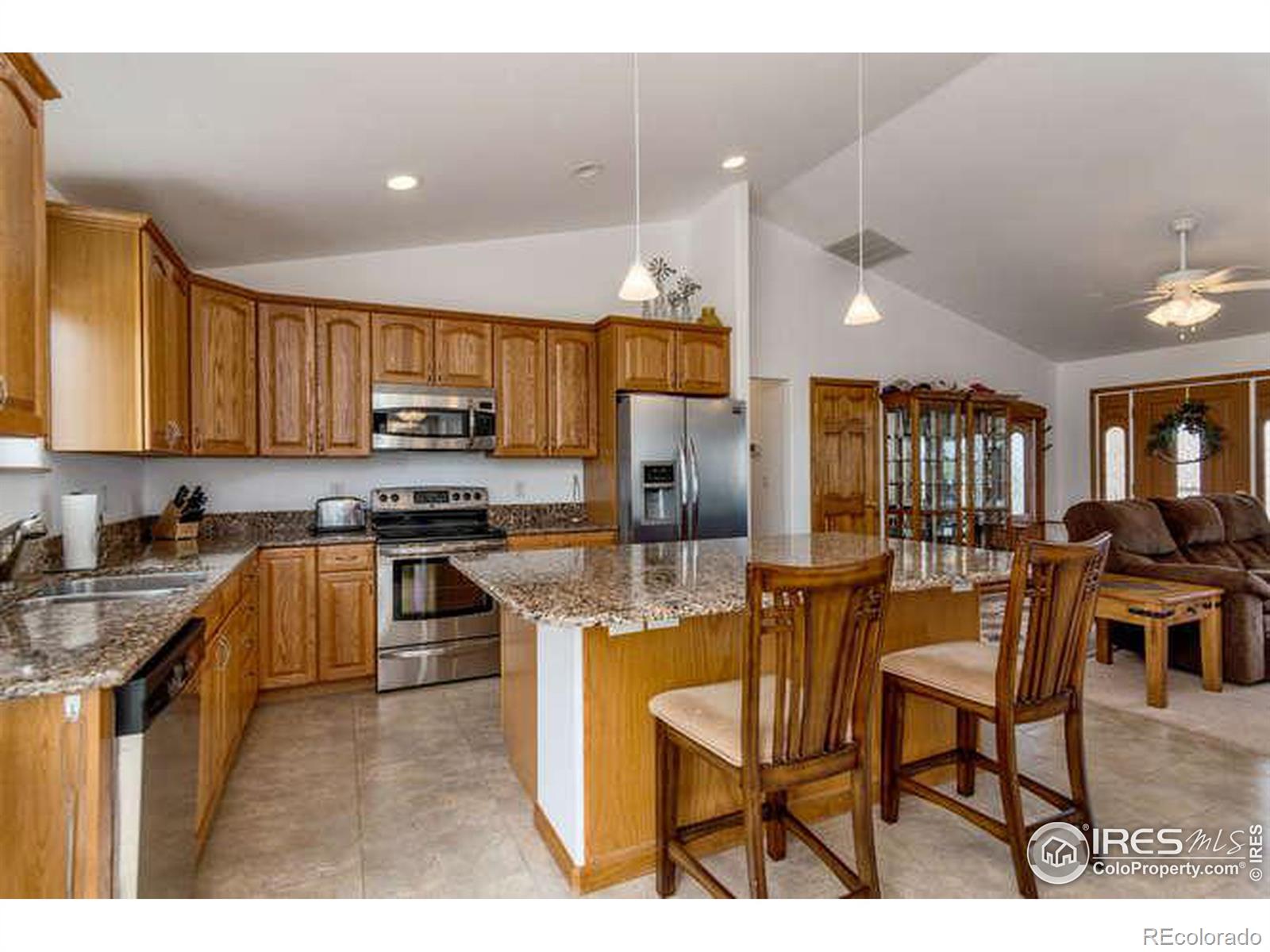 MLS Image #10 for 28498  county road 14 ,keenesburg, Colorado