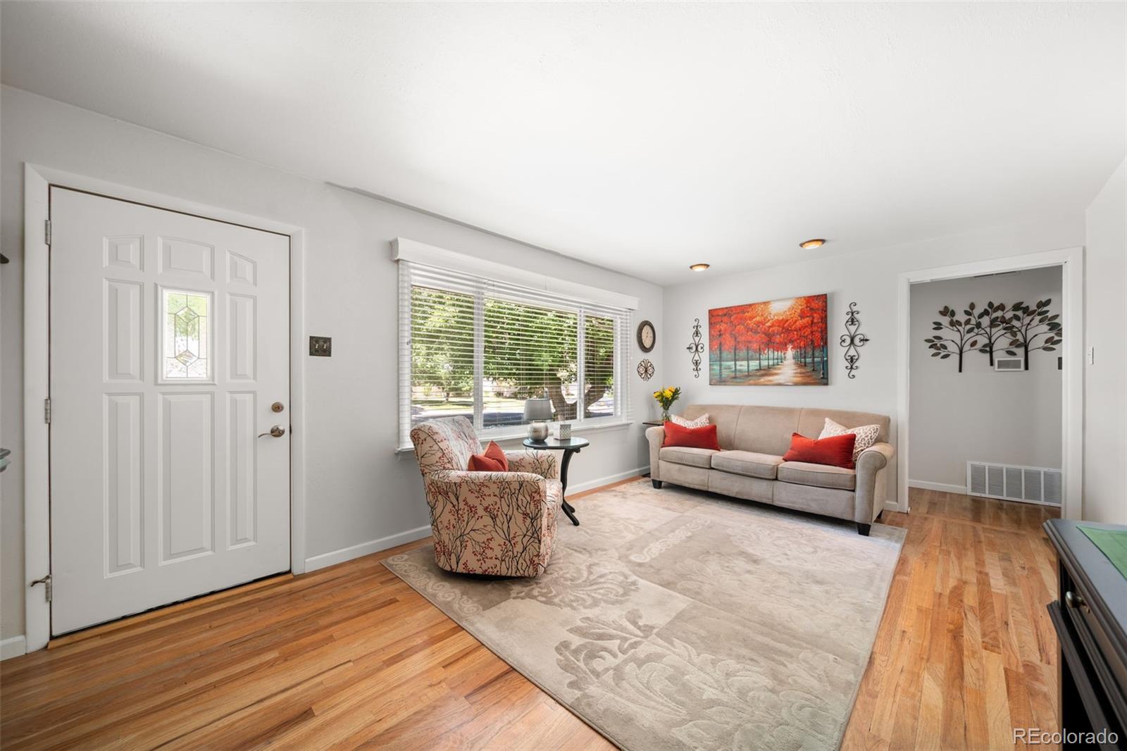 MLS Image #5 for 1140 s forest street,denver, Colorado