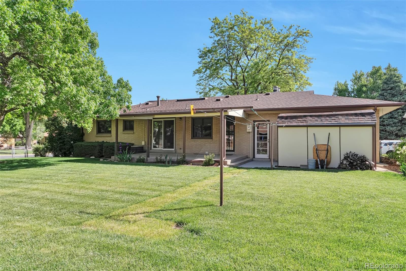 MLS Image #3 for 2651 s newport street,denver, Colorado