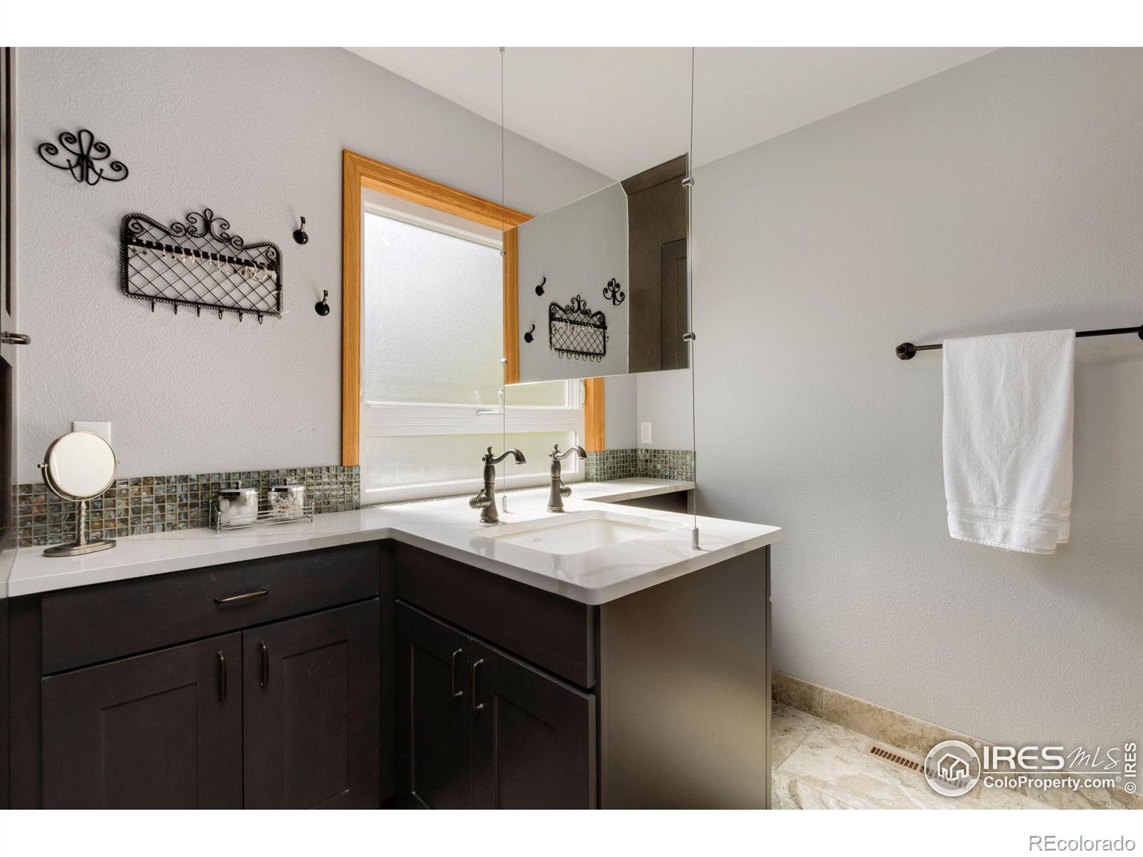 MLS Image #14 for 2237  silver oaks drive,fort collins, Colorado