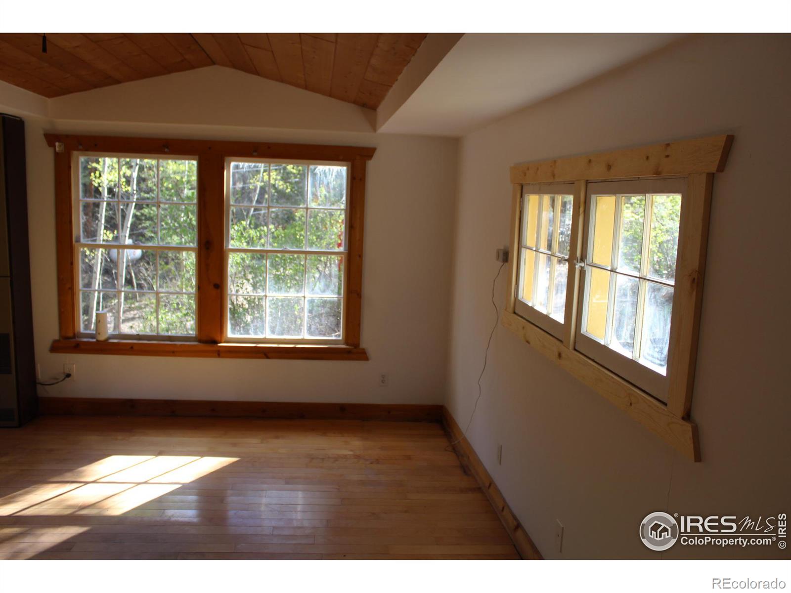 MLS Image #5 for 10613  twin spruce road,golden, Colorado