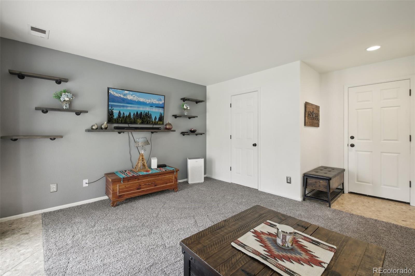 MLS Image #12 for 4342 e 94th drive,thornton, Colorado