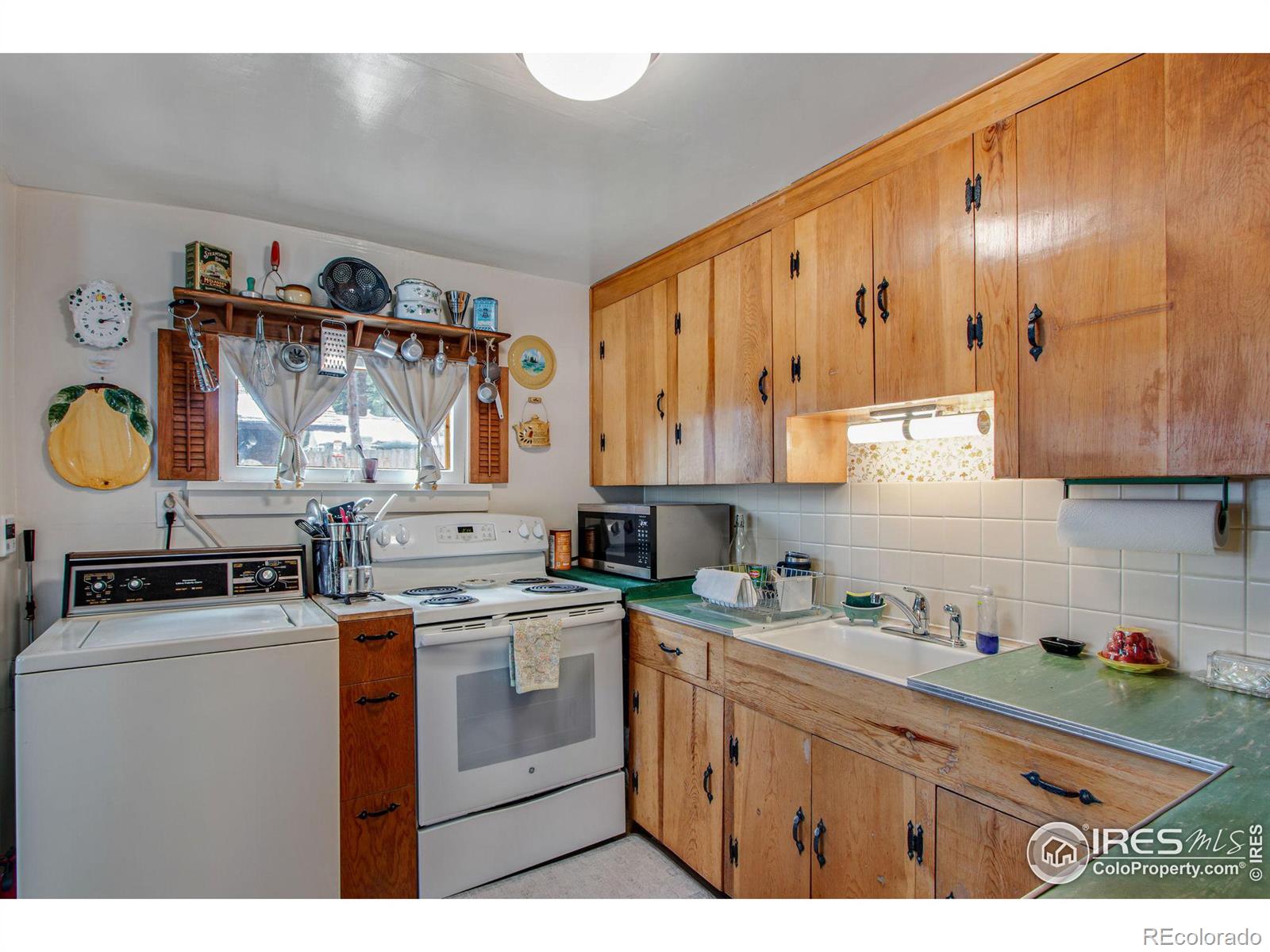 MLS Image #13 for 820  bailey lane,estes park, Colorado