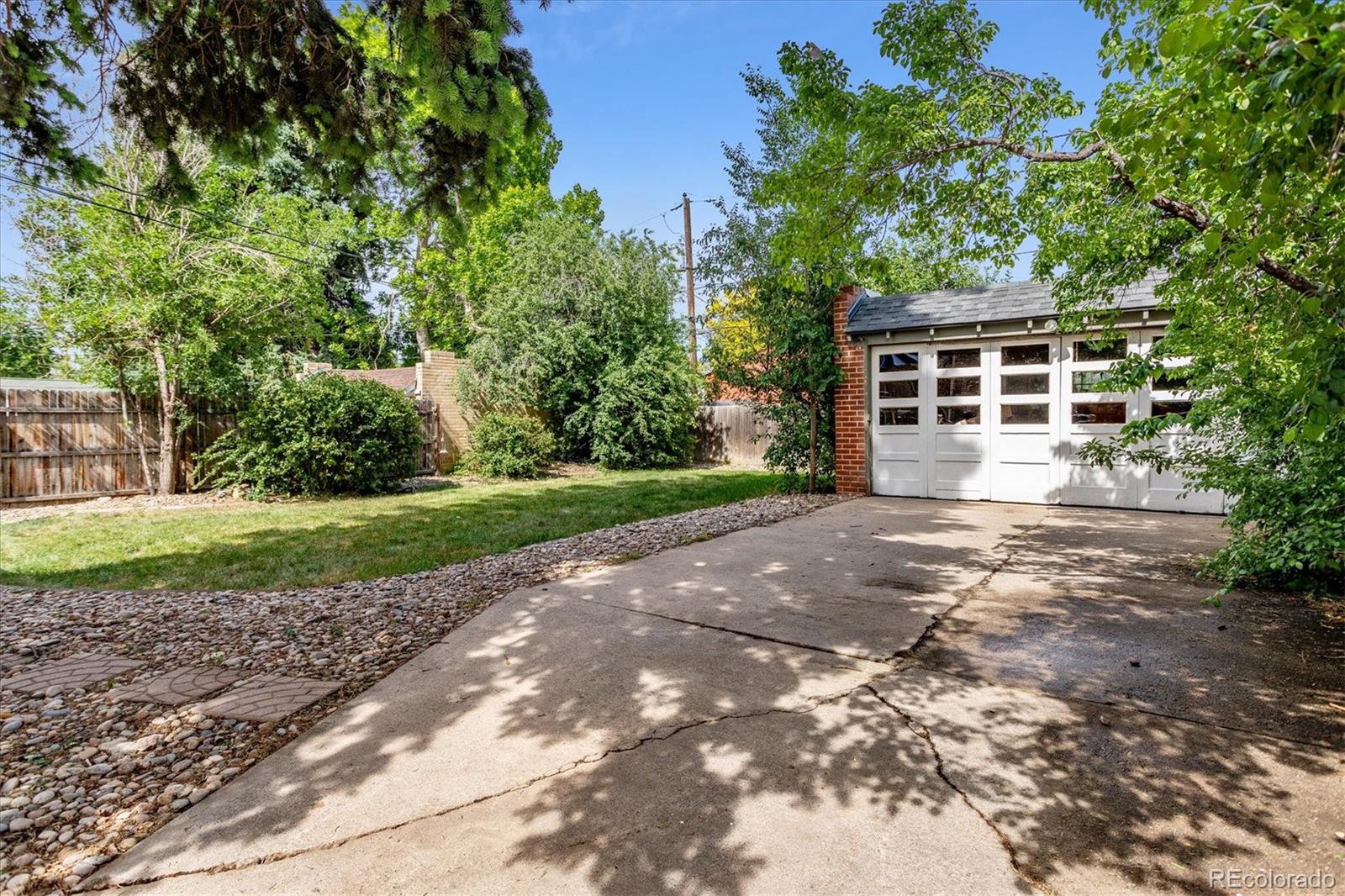 MLS Image #25 for 2558 n kearney street,denver, Colorado