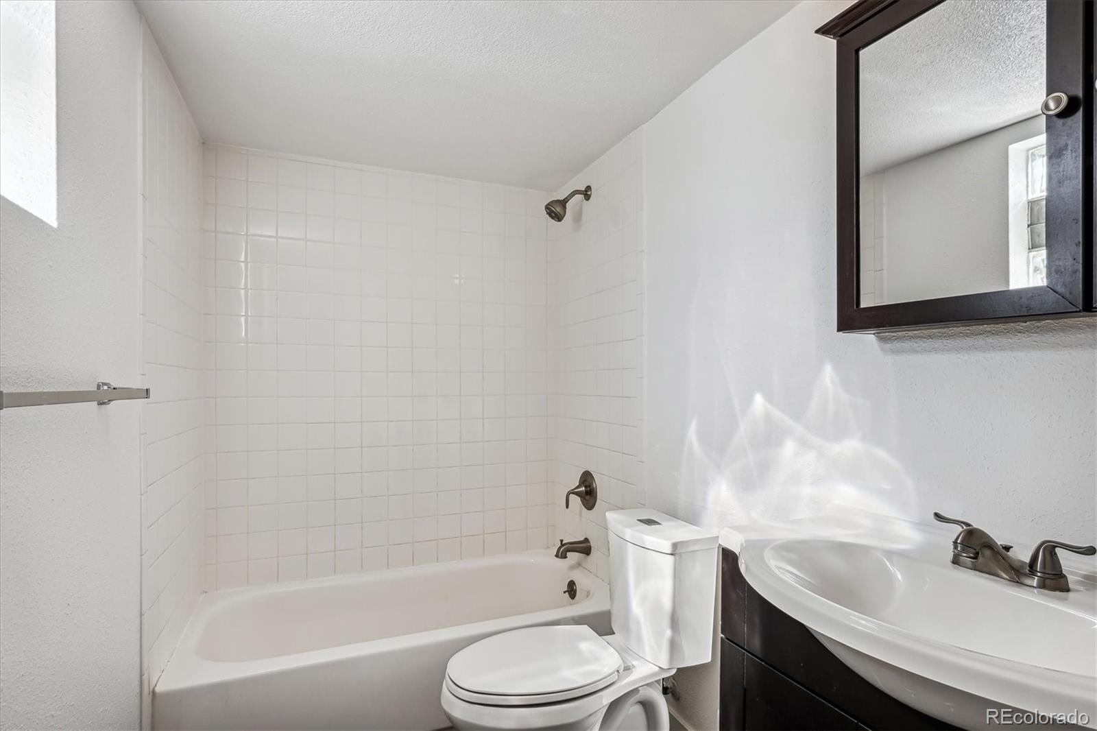 MLS Image #17 for 8060 e girard avenue,denver, Colorado