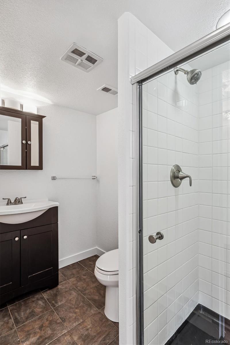 MLS Image #23 for 8060 e girard avenue,denver, Colorado