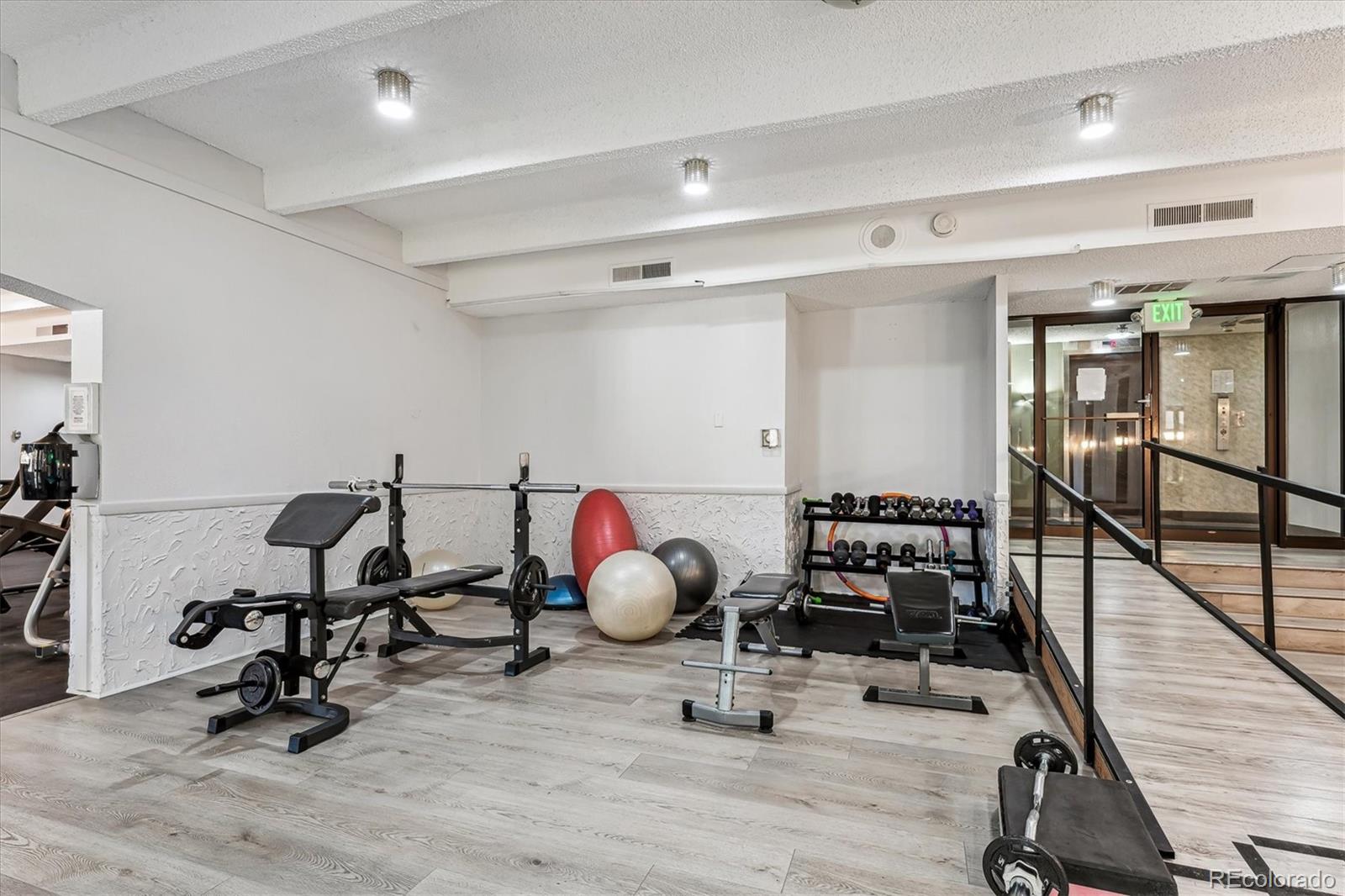 MLS Image #31 for 8060 e girard avenue,denver, Colorado