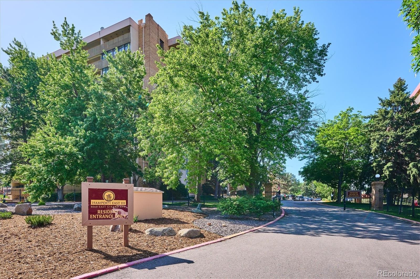 MLS Image #5 for 8060 e girard avenue,denver, Colorado