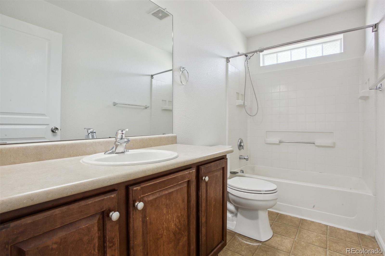 MLS Image #18 for 21643 e 55th avenue,denver, Colorado