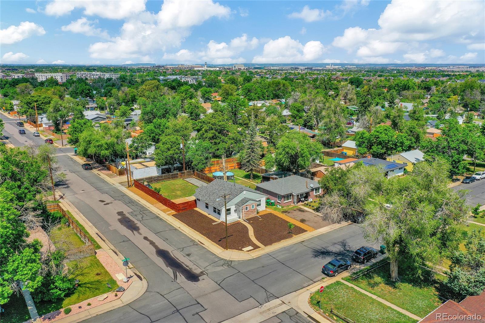 MLS Image #33 for 2201  geneva street,aurora, Colorado