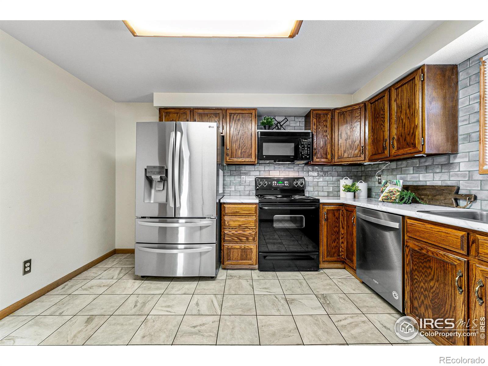 MLS Image #15 for 1218  hunter court,longmont, Colorado