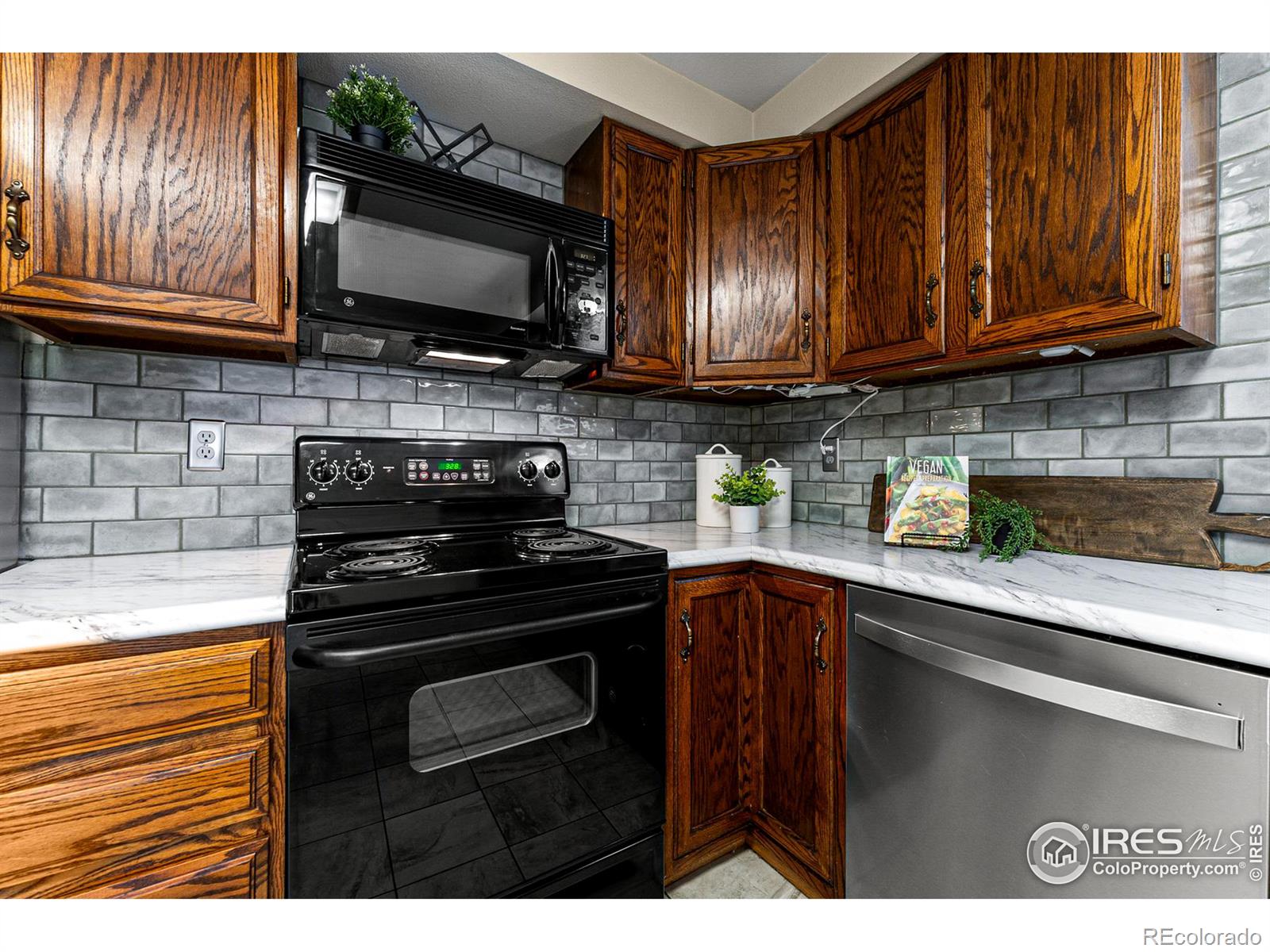 MLS Image #20 for 1218  hunter court,longmont, Colorado