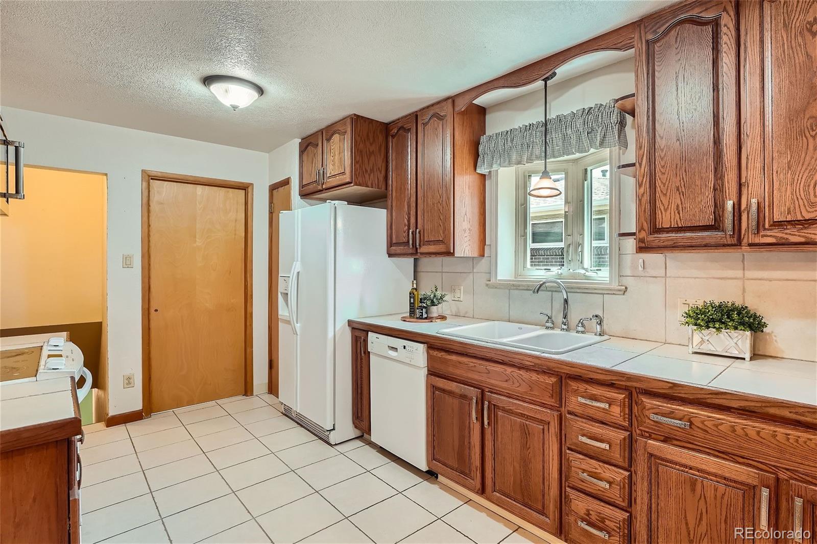 MLS Image #10 for 4735  upham street,wheat ridge, Colorado